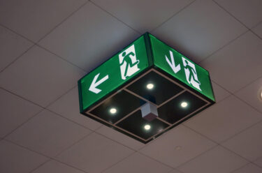 省スペースな防災シューズ！災害時に足の危険を防ごう