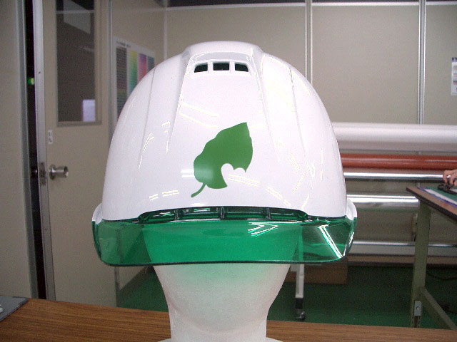 株式会社 加賀妻工務店様のヘルメット加工実績