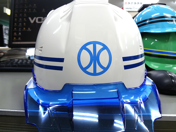 合資会社 石見水泉社様のヘルメット加工実績