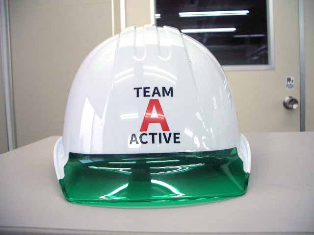 有限会社アクティブホーム様のヘルメット加工実績