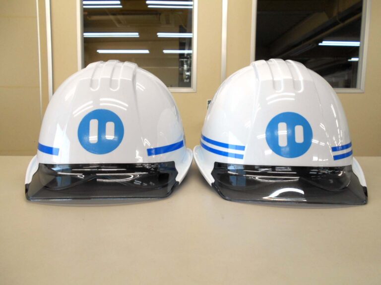 株式会社髙塚建業様のヘルメット加工実績