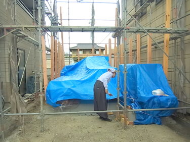 職人の服に変化が起きている？職人に人気の最新作業着の特徴とは？