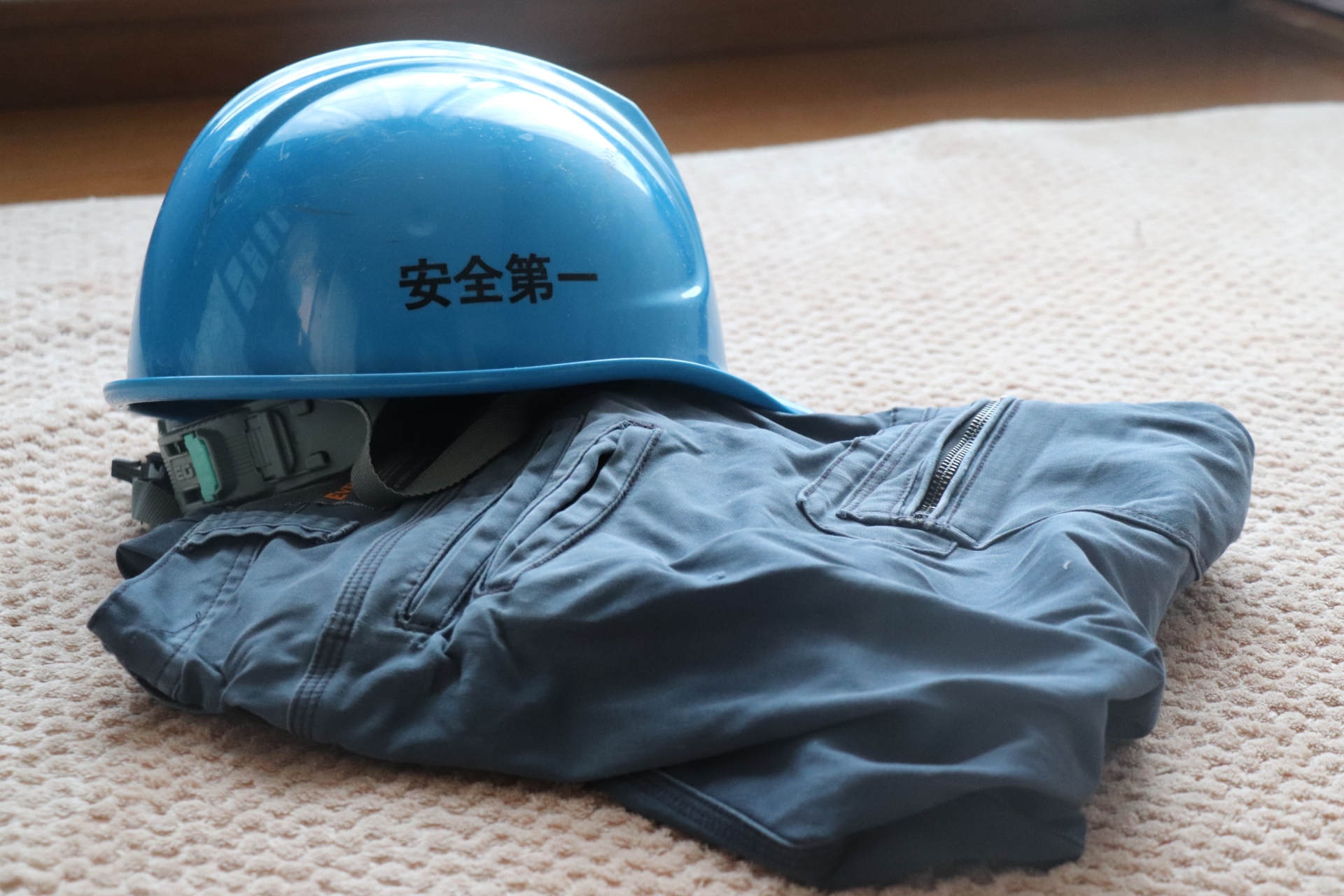 鳶職向け!自分に合う作業用ヘルメットの選び方 鳶職向け!自分に合う作業用ヘルメットの選び方