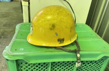 ヘルメットの外装の汚れを落とす方法！ピカピカ仕上げのコツ！
