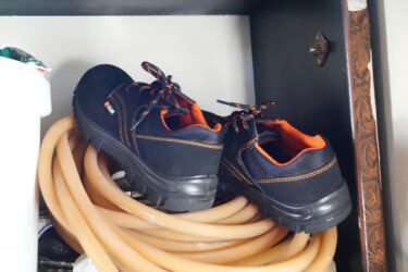 safetyshoescushion_catch-