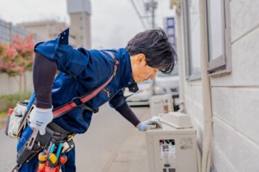 ユニフォーム(作業服)の下に着る夏インナー5選！蒸れ・汗染み対策の選び方