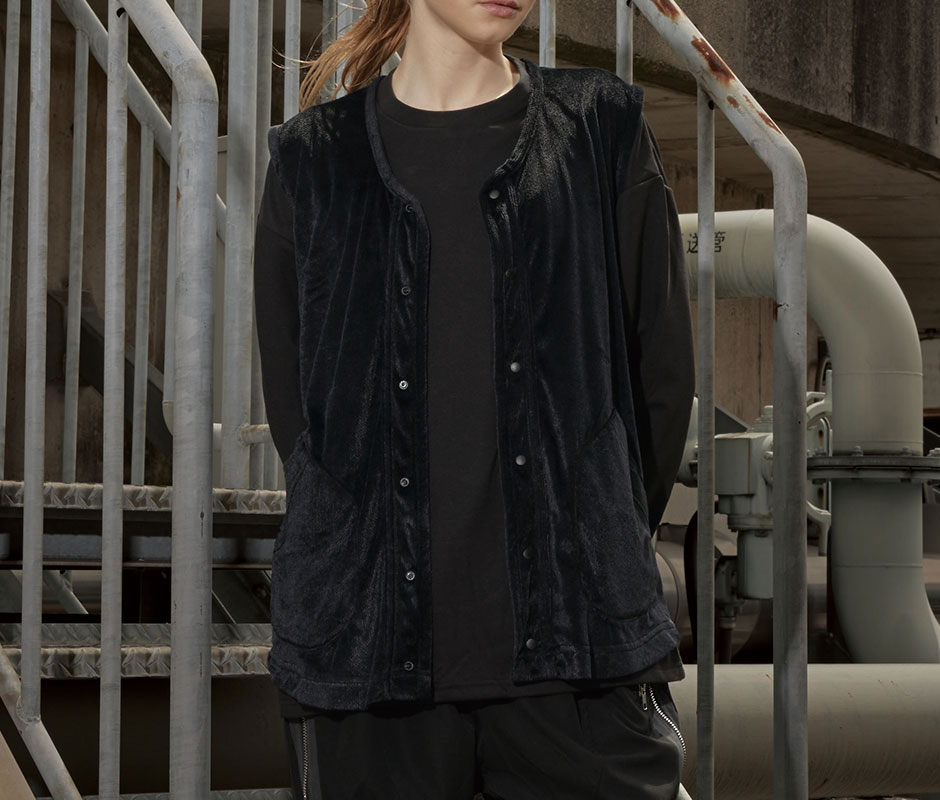 フライウォーム リバーシブルスナップベスト