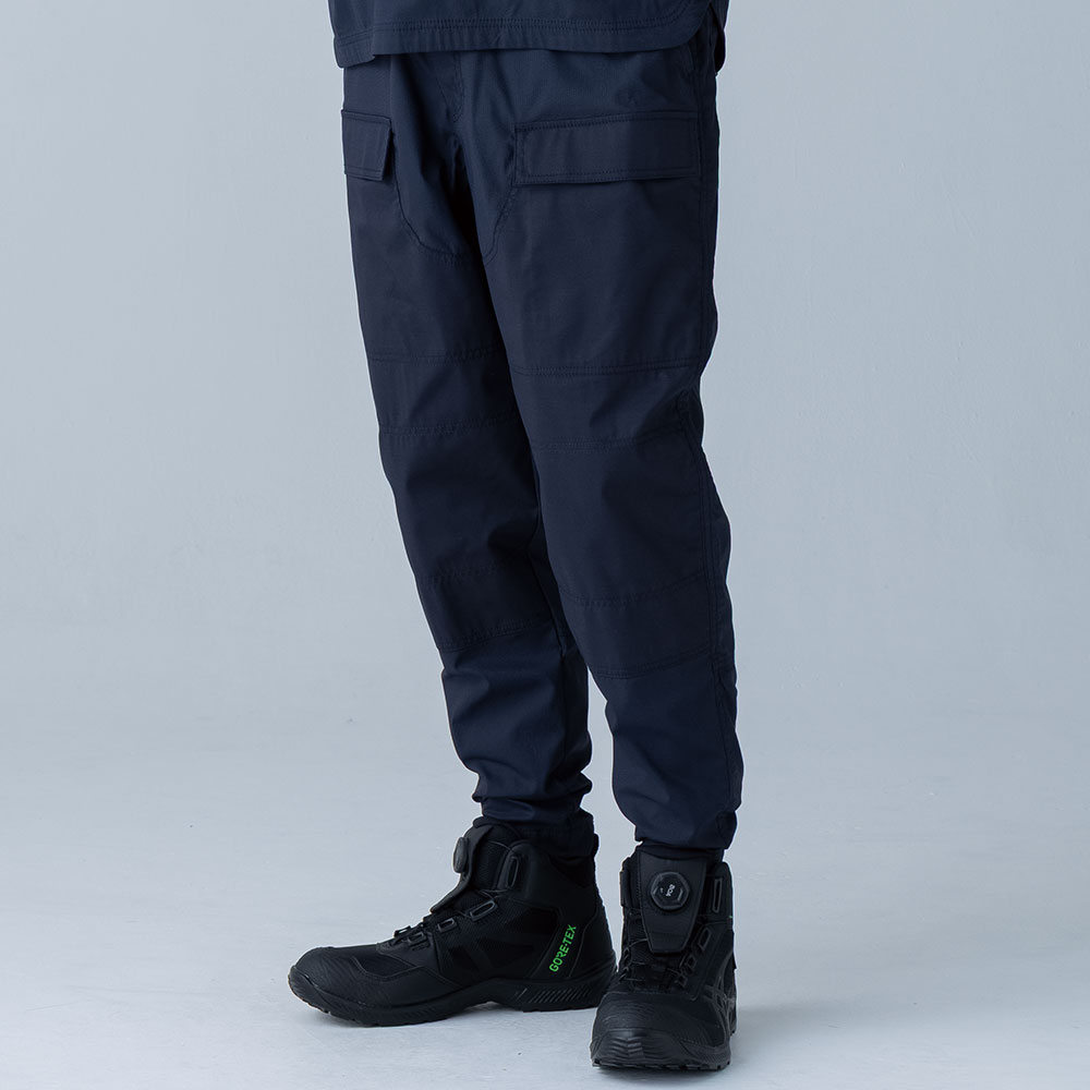 ニッカーズダブルニーカーゴパンツ