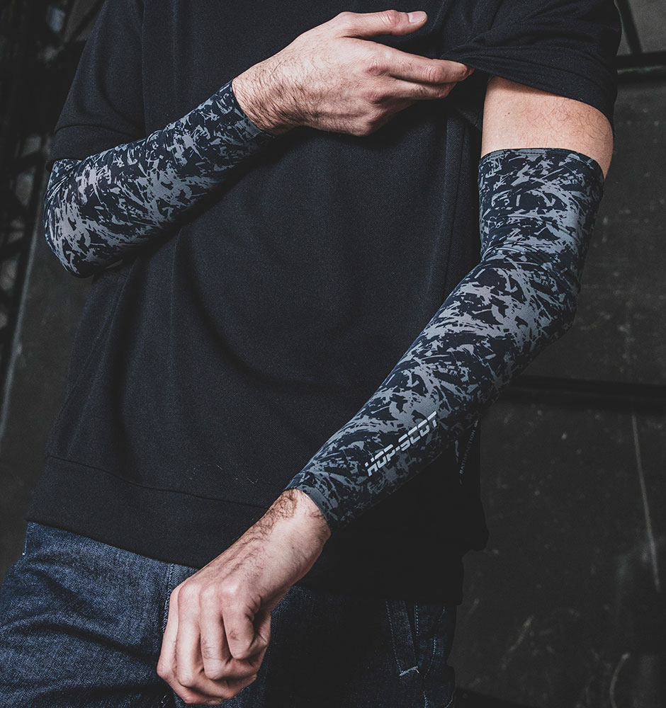 HOP-SCOT 吸汗速乾カモフラコンプレッション・パワースリーブ